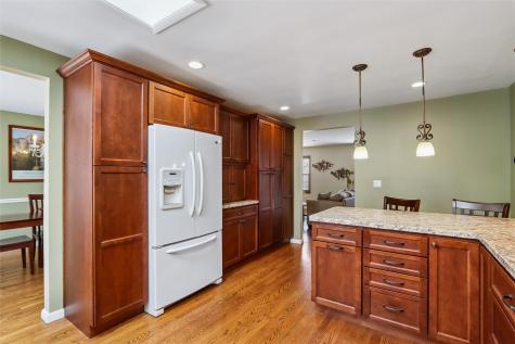 2110 Lincolnshire Drive SE Cedar Rapids IA 52403