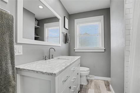 1101 Staub Court NE Cedar Rapids IA 52402