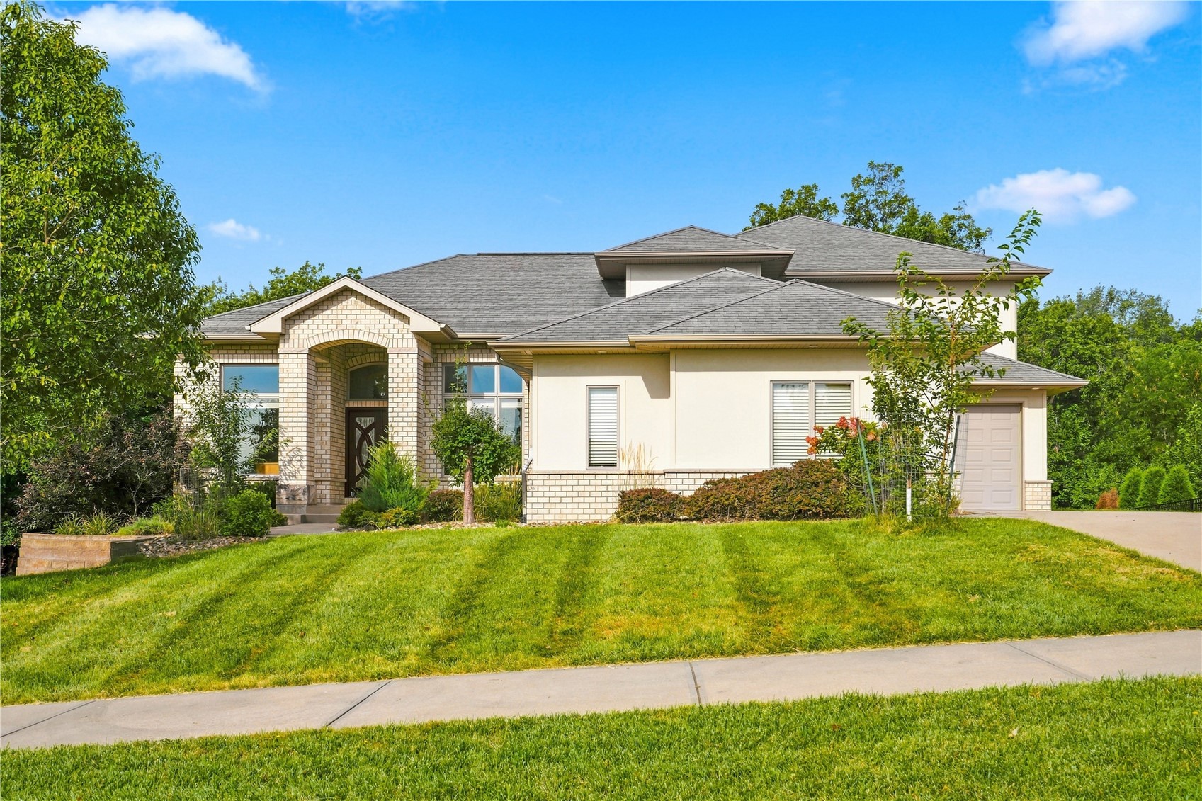 200 Auburn East Lane Coralville IA 52241