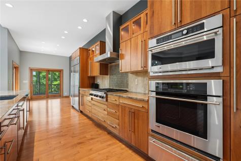 200 Auburn East Lane Coralville IA 52241