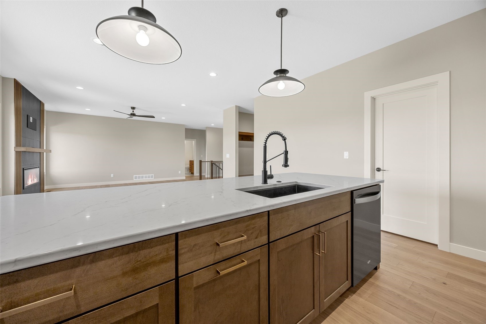 317 Hackberry Drive Palo IA 52324