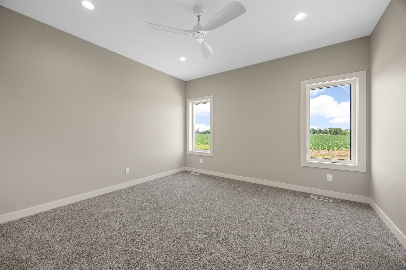 317 Hackberry Drive Palo IA 52324