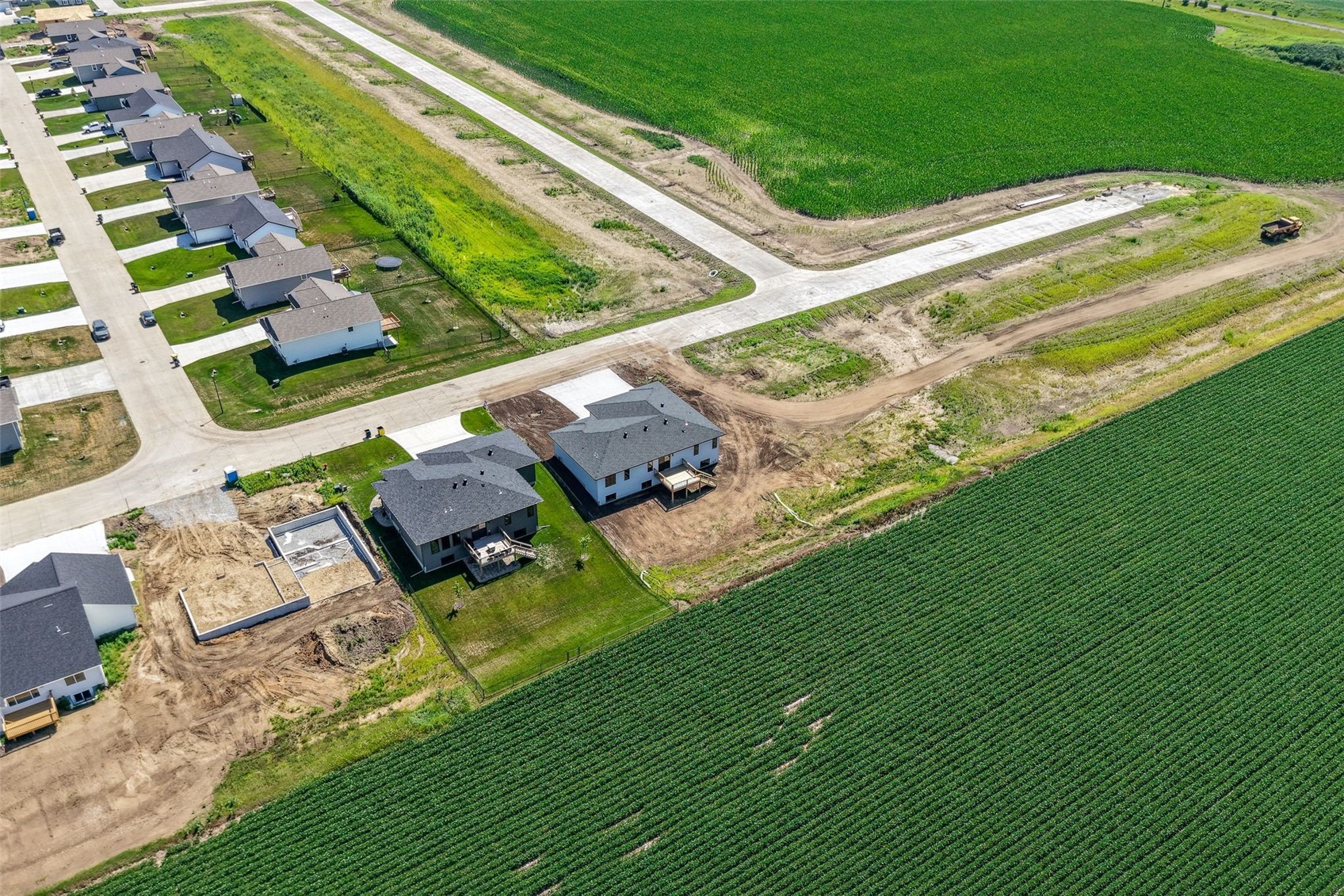317 Hackberry Drive Palo IA 52324