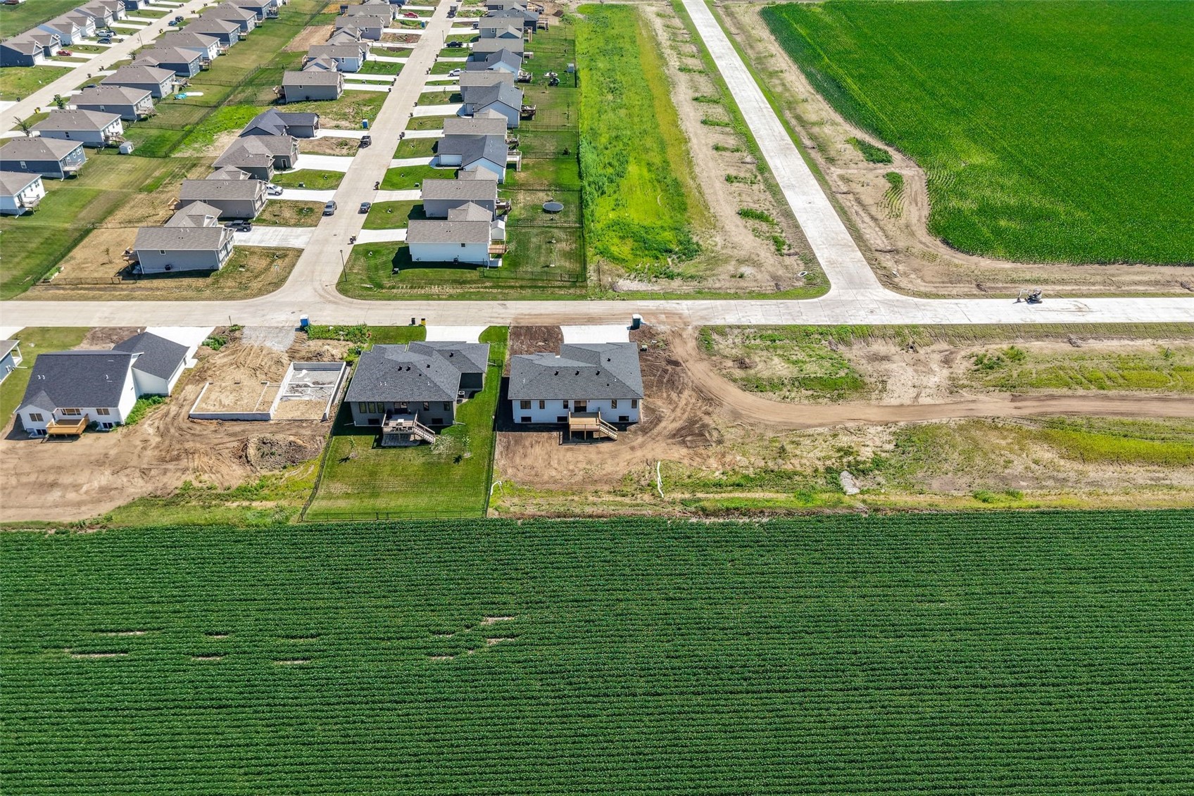 317 Hackberry Drive Palo IA 52324