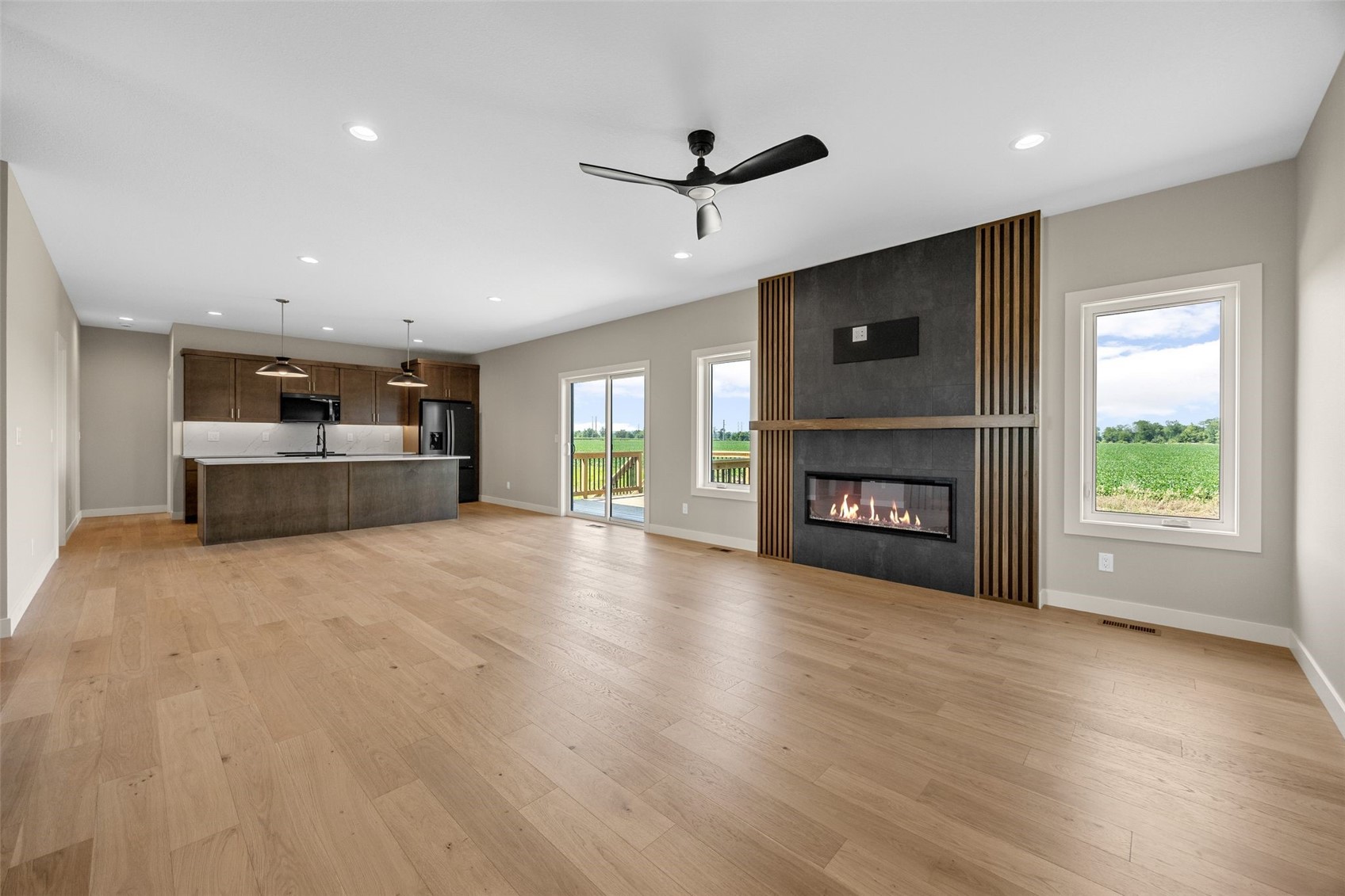 317 Hackberry Drive Palo IA 52324