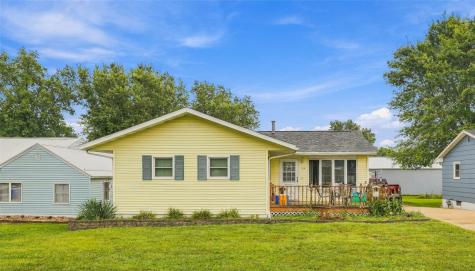 210 Water Street Center Point IA 52213