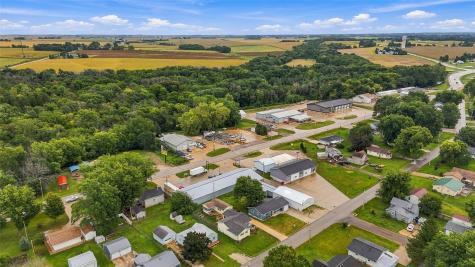 210 Water Street Center Point IA 52213