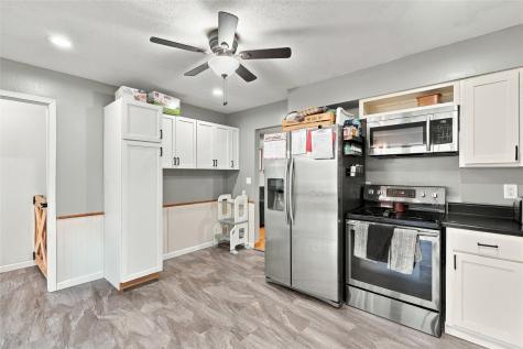210 Water Street Center Point IA 52213
