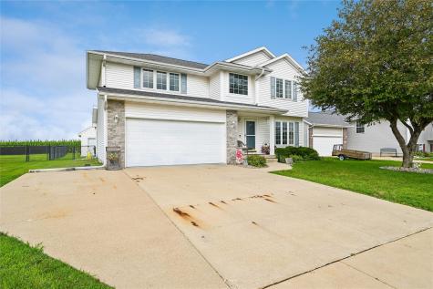 7306 Prairie Heights Drive SW Cedar Rapids IA 52404