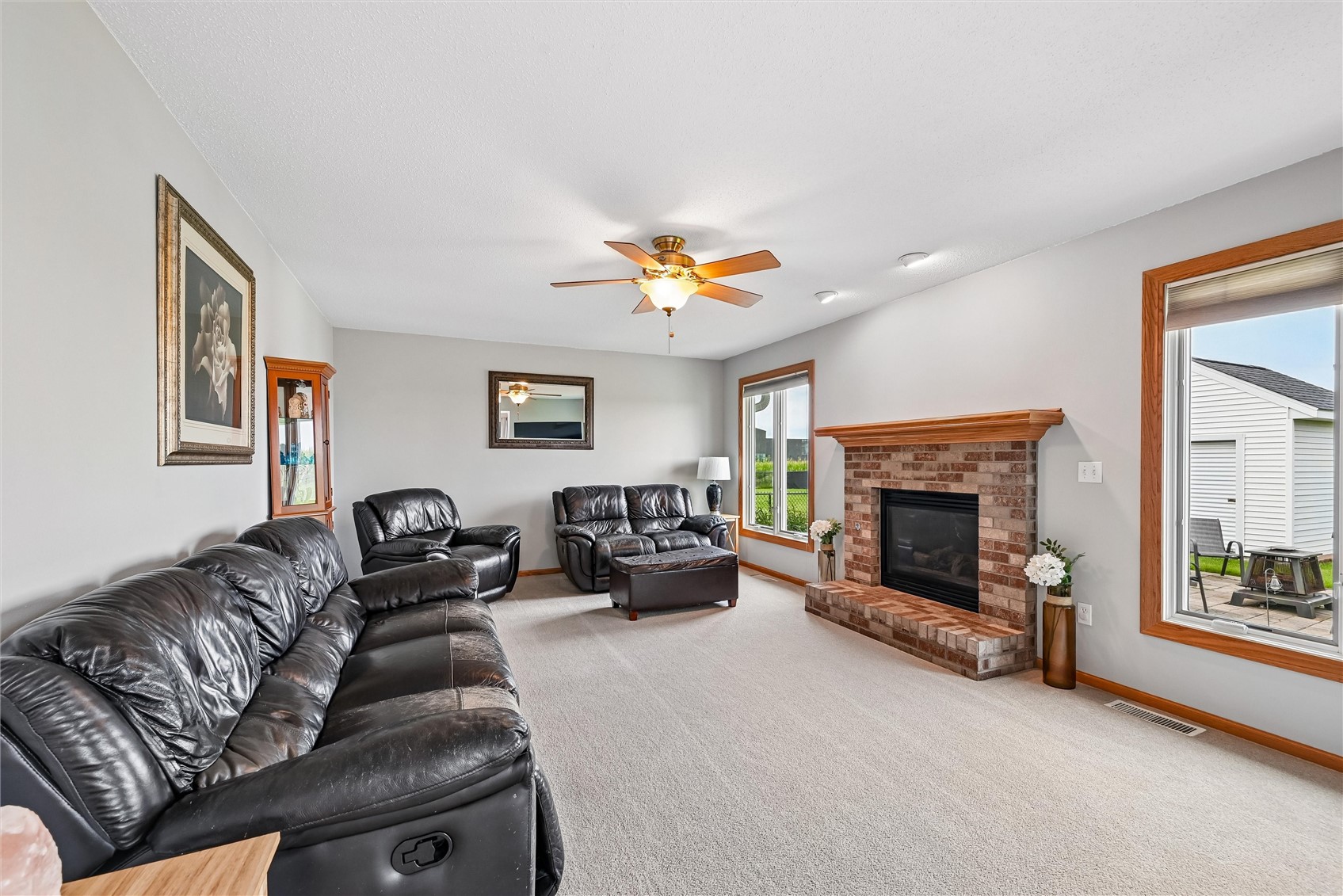 7306 Prairie Heights Drive SW Cedar Rapids IA 52404