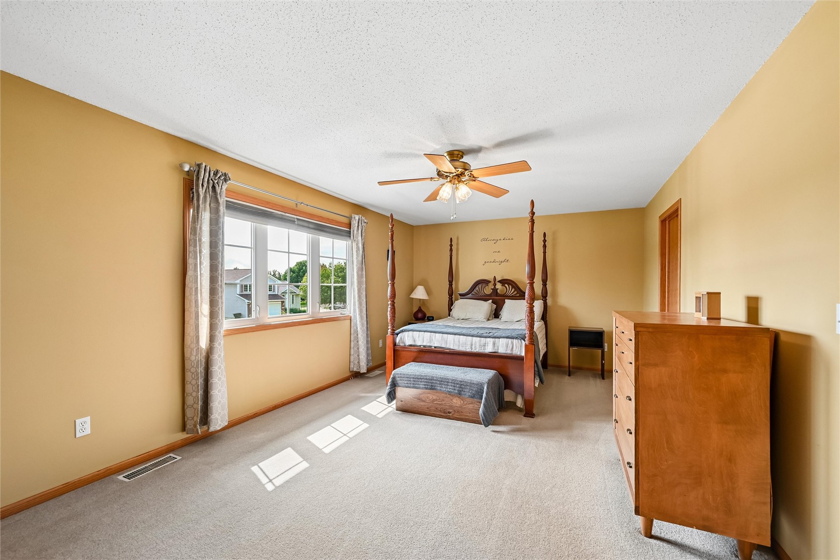 7306 Prairie Heights Drive SW Cedar Rapids IA 52404
