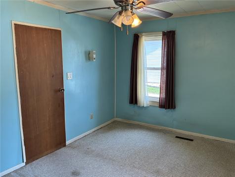 508 E 3rd Street Vinton IA 52349
