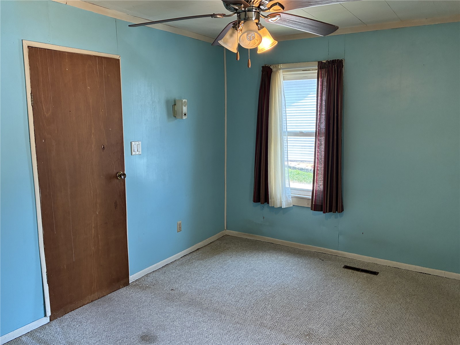 508 E 3rd Street Vinton IA 52349