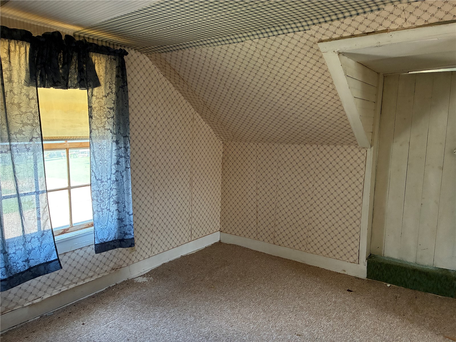 508 E 3rd Street Vinton IA 52349