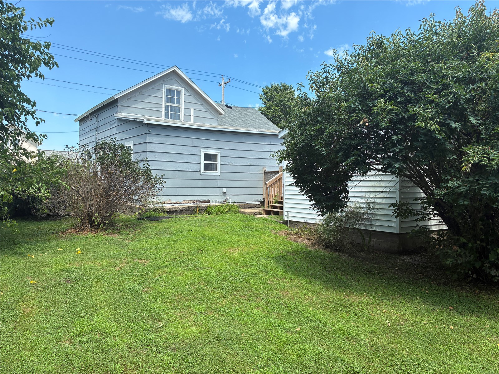 508 E 3rd Street Vinton IA 52349