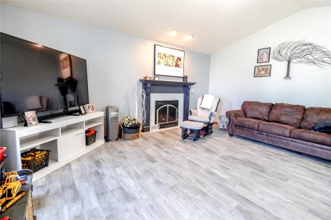 4707 Indian Ridge Street SW Cedar Rapids IA 52404