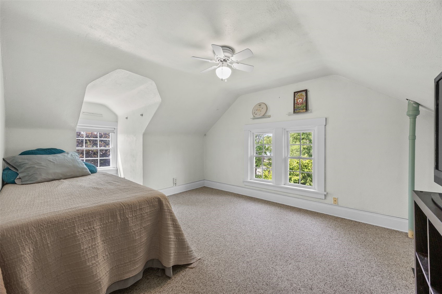 320 19th Street SE Cedar Rapids IA 52403