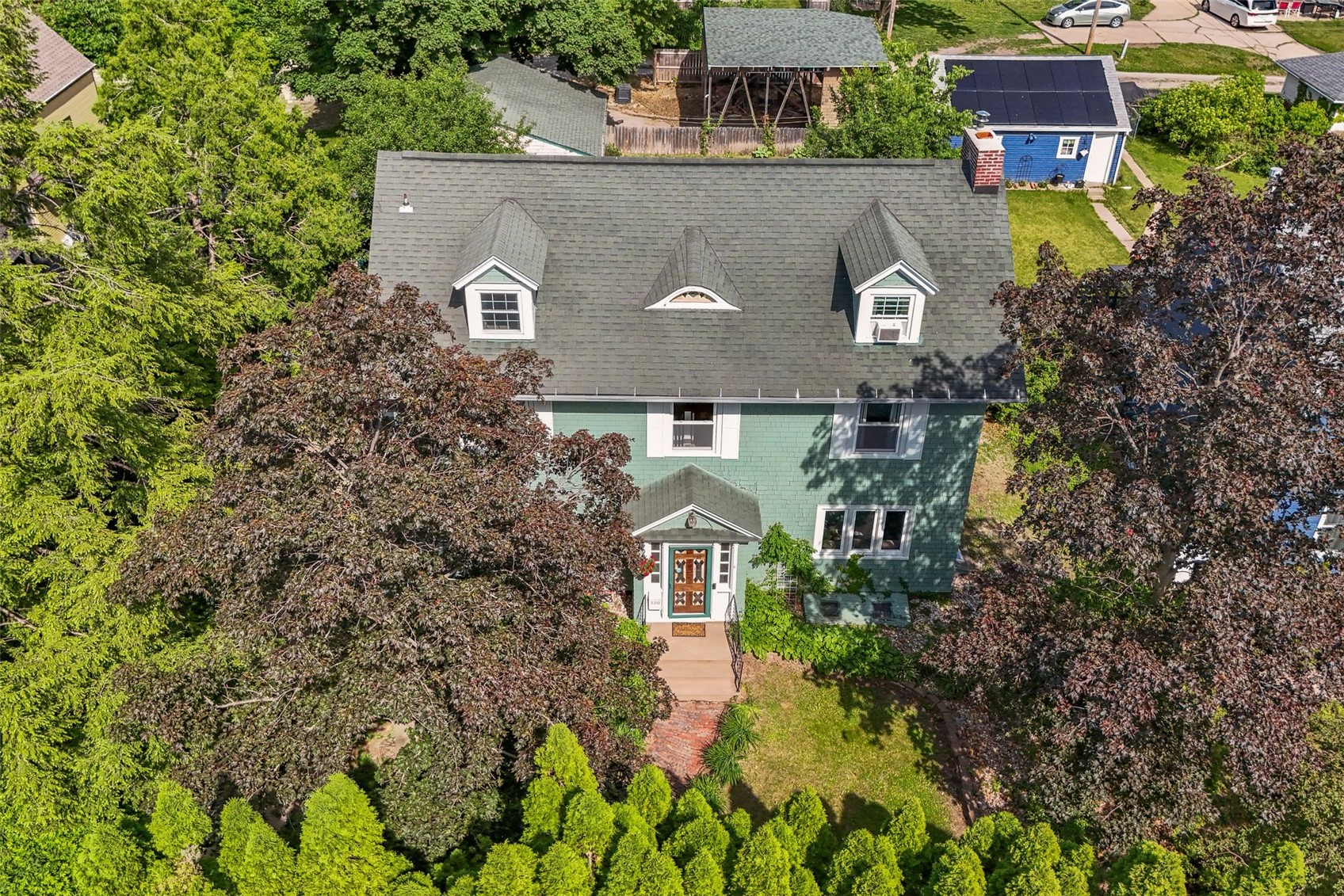 320 19th Street SE Cedar Rapids IA 52403