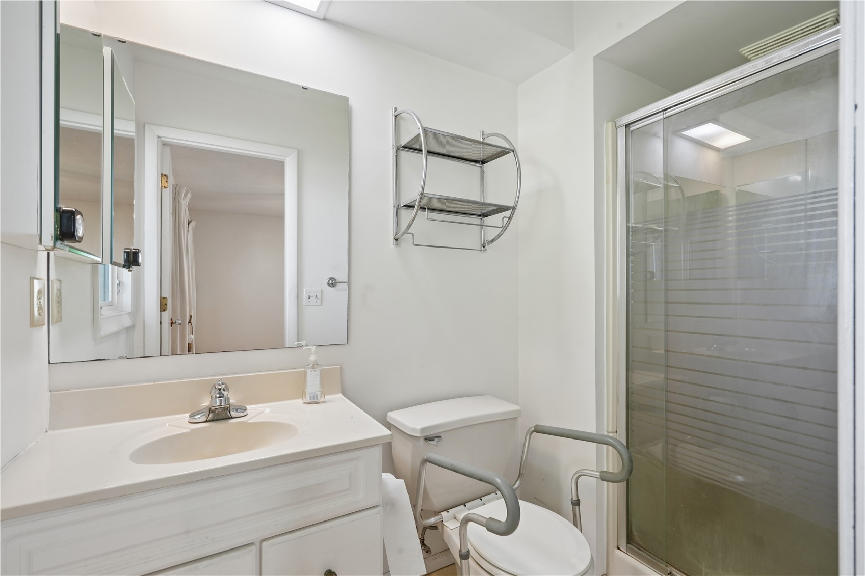 3611 1st Avenue SW Cedar Rapids IA 52405