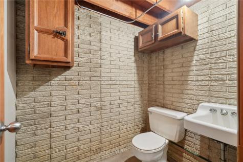 3611 1st Avenue SW Cedar Rapids IA 52405