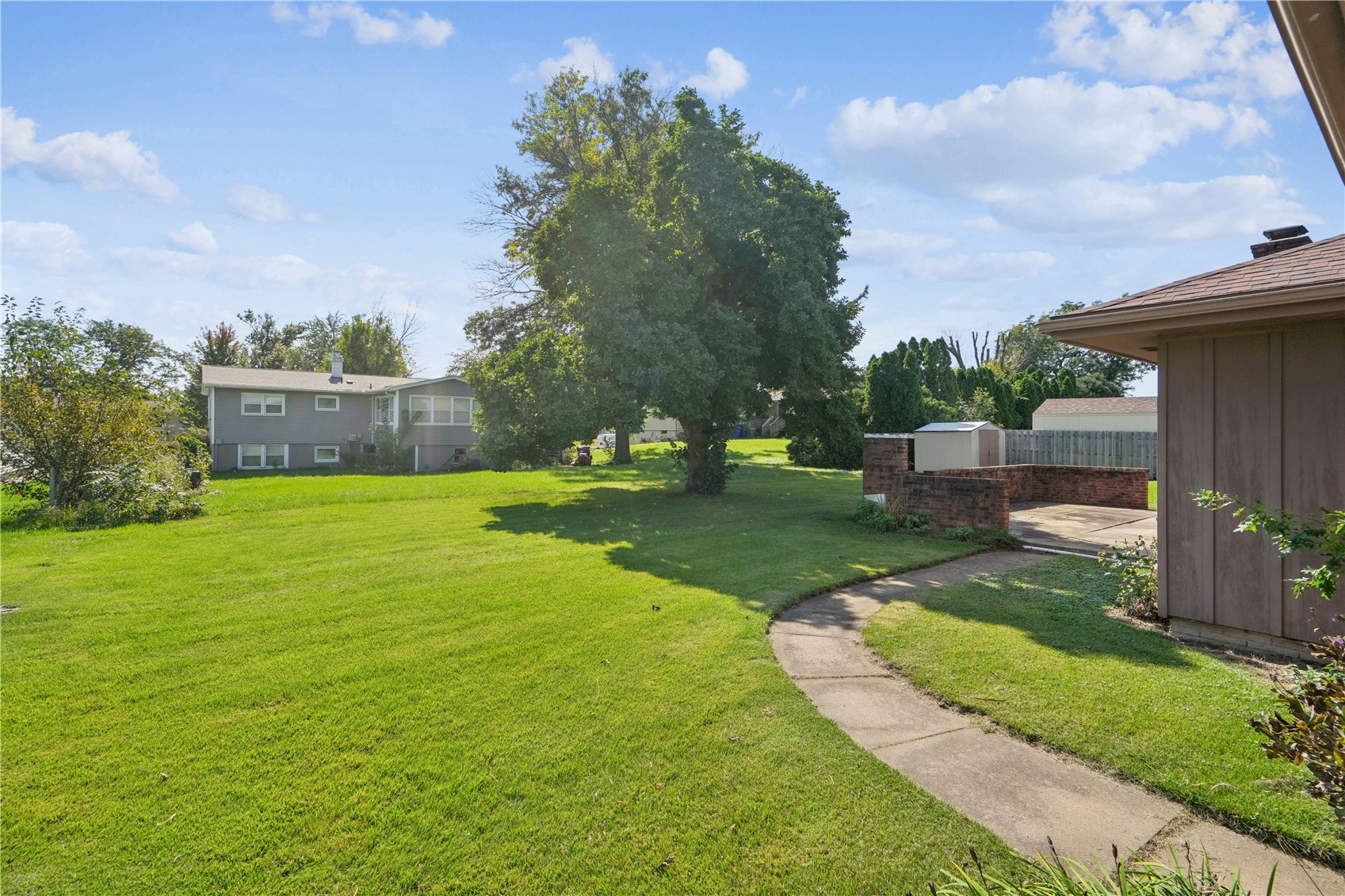 3611 1st Avenue SW Cedar Rapids IA 52405