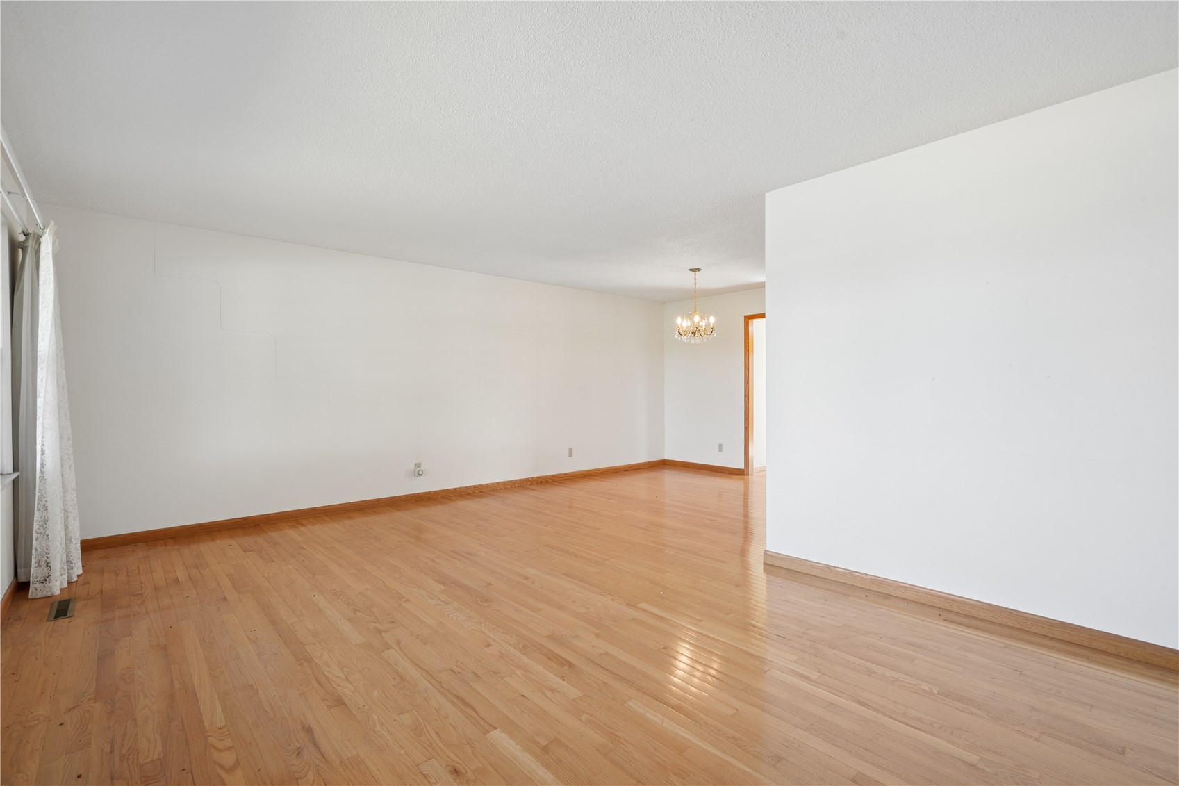 3611 1st Avenue SW Cedar Rapids IA 52405