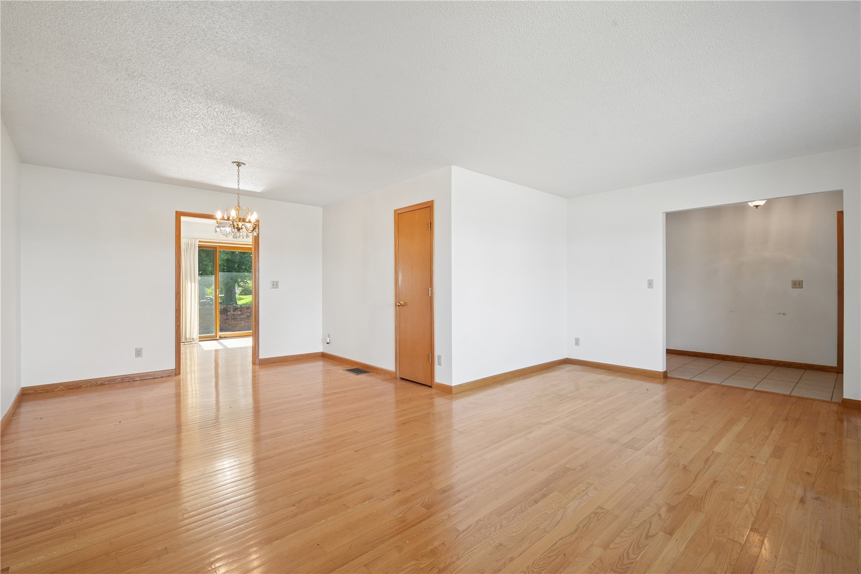 3611 1st Avenue SW Cedar Rapids IA 52405
