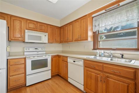 3611 1st Avenue SW Cedar Rapids IA 52405