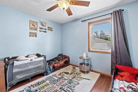 7400 Railway Street Palo IA 52324