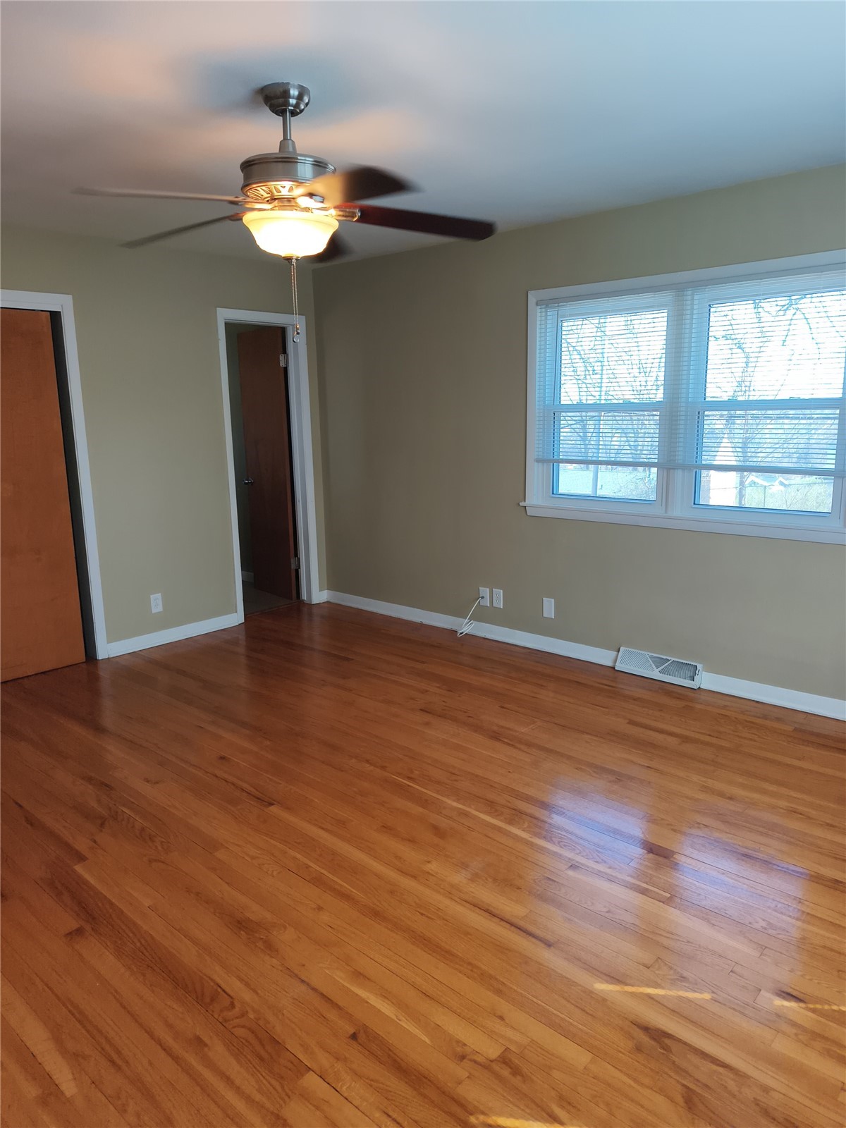 3614 Terrace Hill Drive NE Cedar Rapids IA 52402