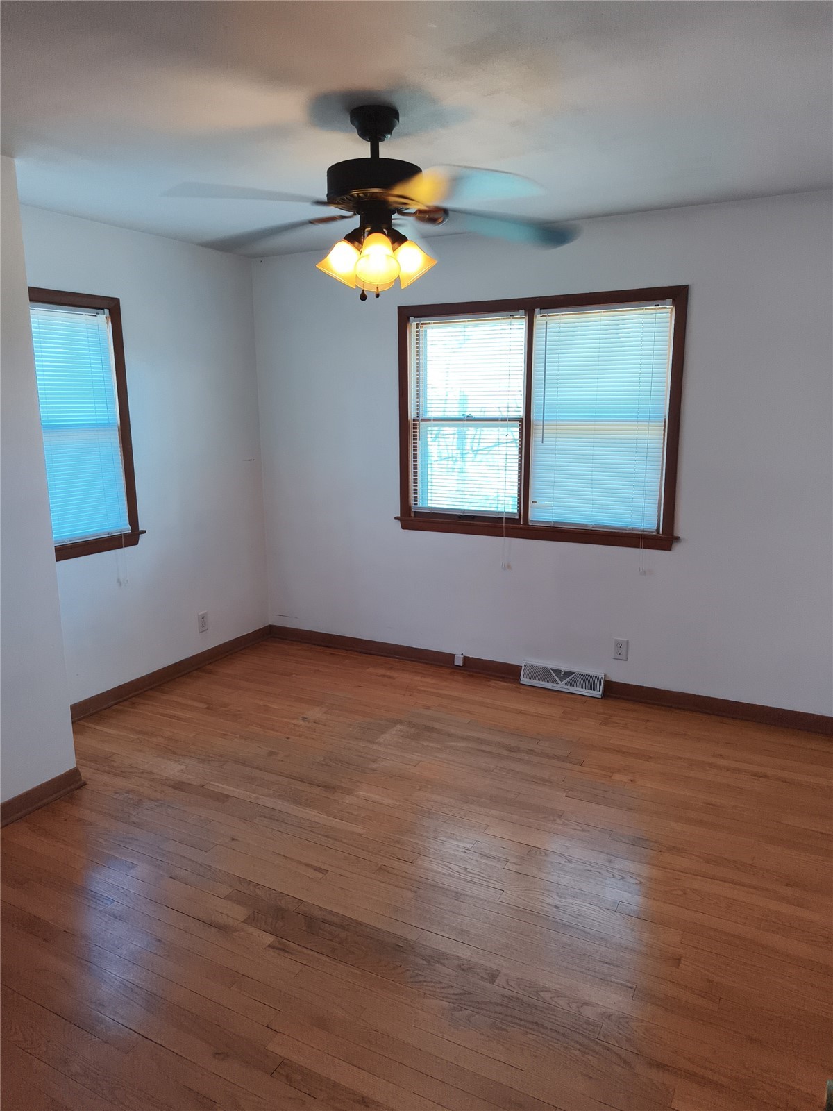 3614 Terrace Hill Drive NE Cedar Rapids IA 52402