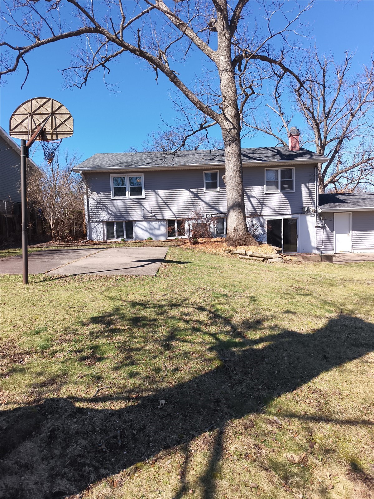 3614 Terrace Hill Drive NE Cedar Rapids IA 52402