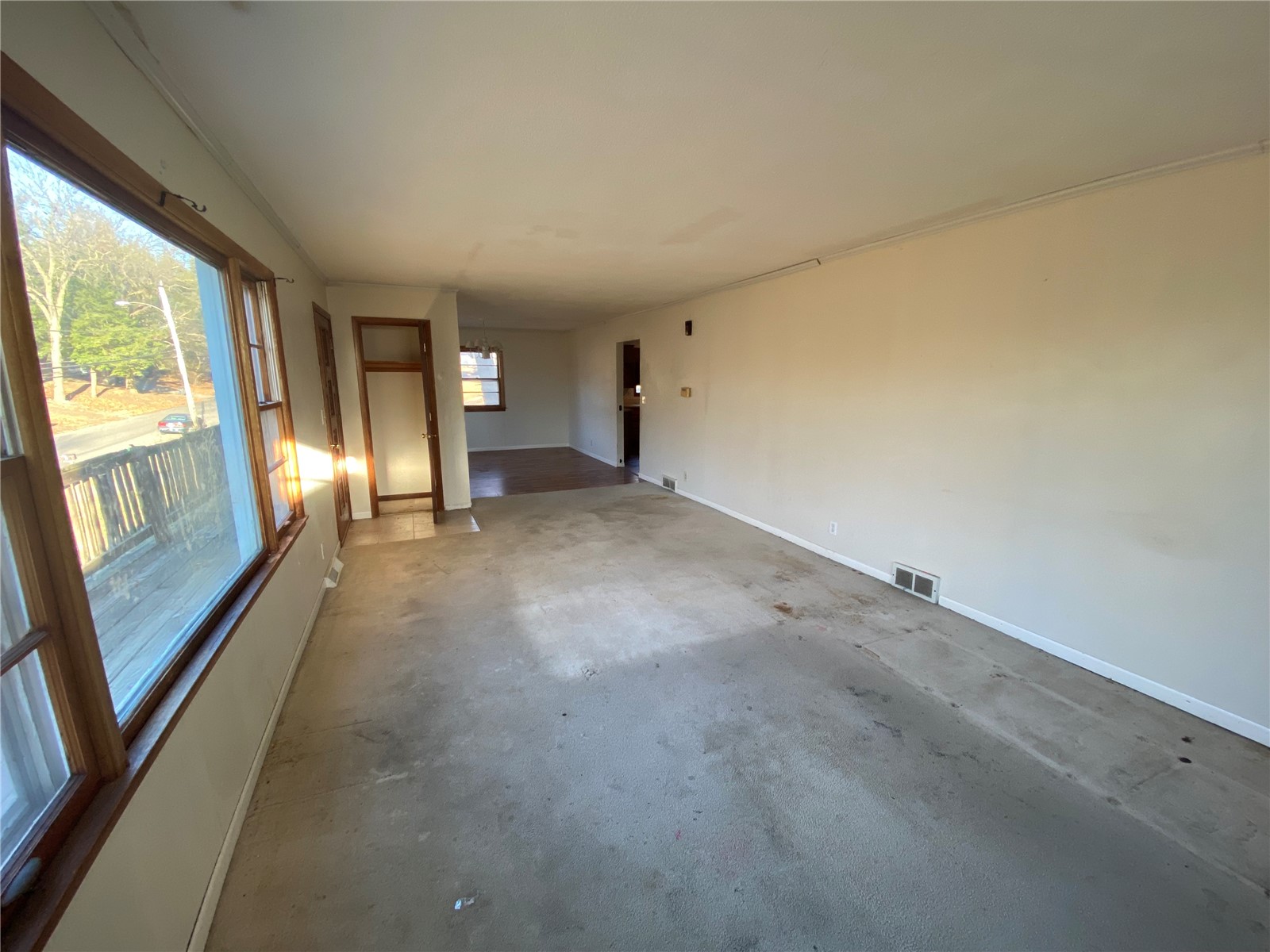 2622 Westwood Drive NW Cedar Rapids IA 52405