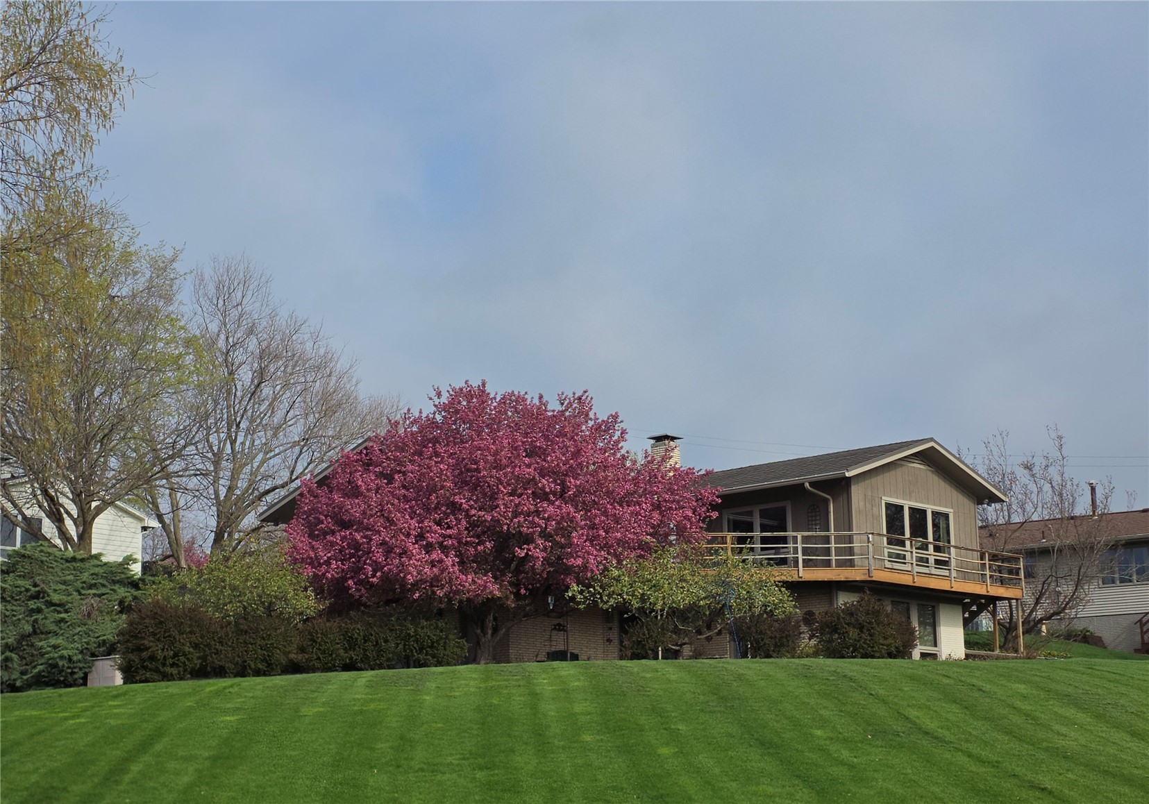 21 Fairview Knoll NE Iowa City IA 52240