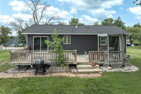 5005 Sunset Drive Cedar Rapids IA 52404
