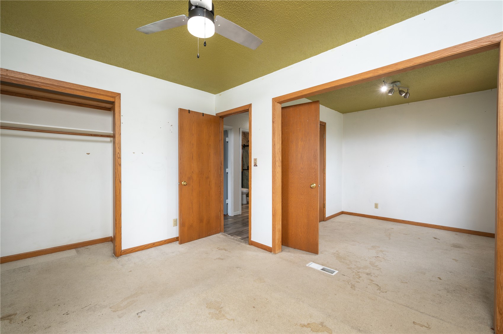5005 Sunset Drive Cedar Rapids IA 52404