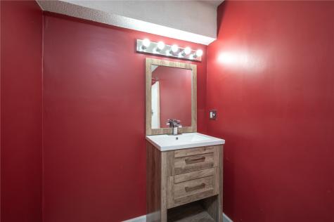 5005 Sunset Drive Cedar Rapids IA 52404