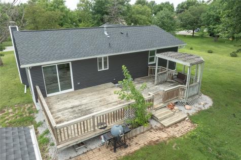 5005 Sunset Drive Cedar Rapids IA 52404