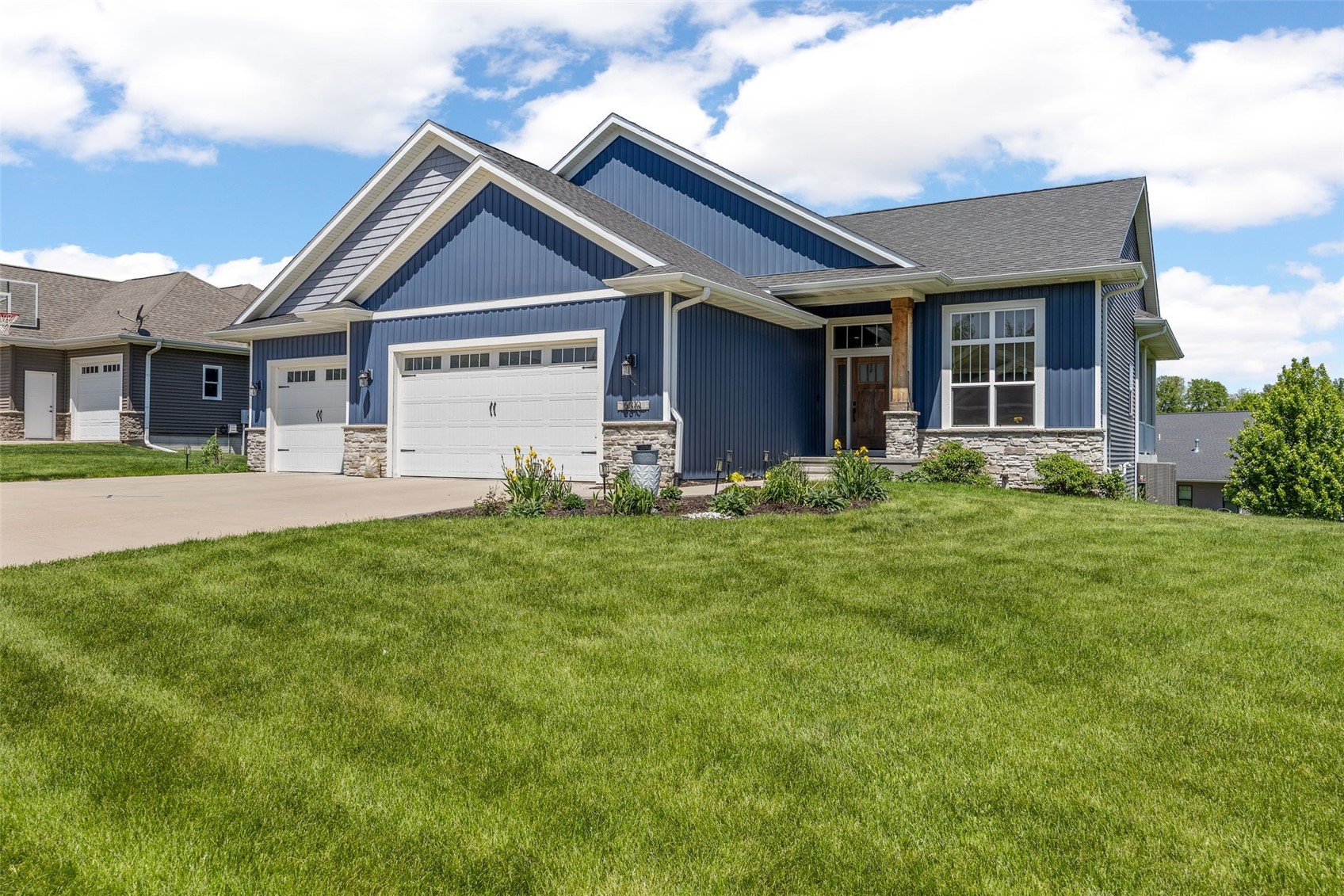 6310 River Parkway NE Cedar Rapids IA 52411