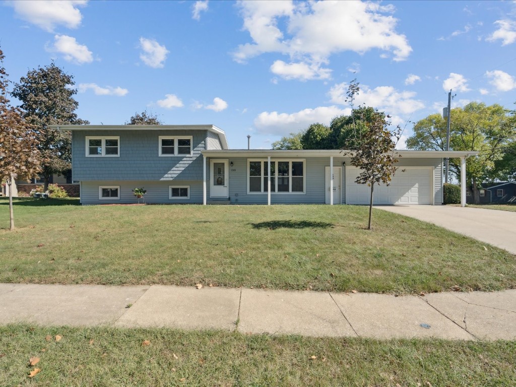 190 26th Street Court Marion IA 52302