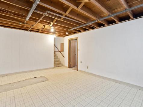 190 26th Street Court Marion IA 52302