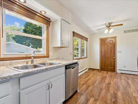 190 26th Street Court Marion IA 52302