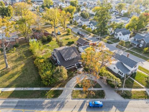 935 Central Avenue Marion IA 52302
