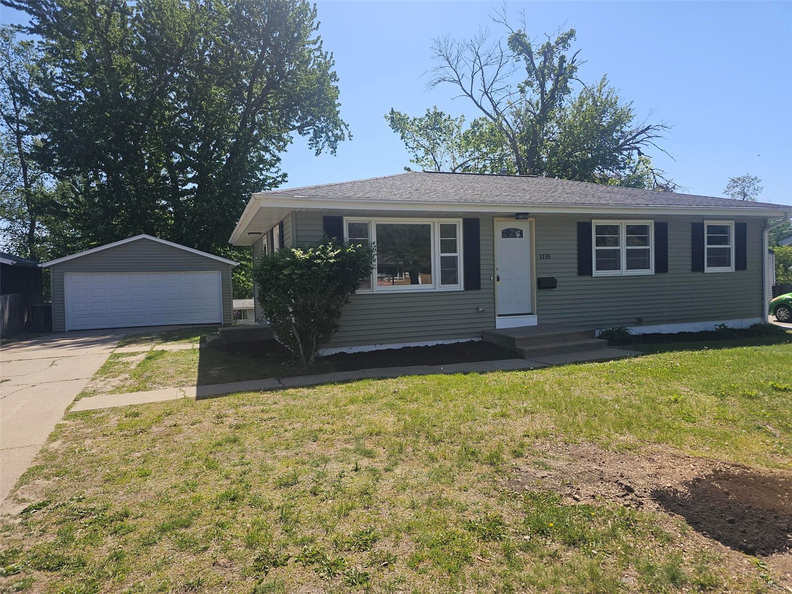 1118 Brockman Drive SE Cedar Rapids IA 52403