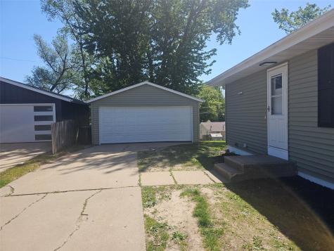 1118 Brockman Drive SE Cedar Rapids IA 52403