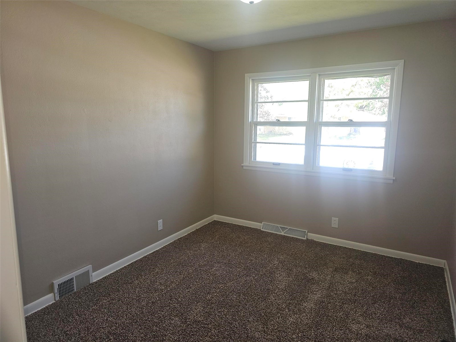 1118 Brockman Drive SE Cedar Rapids IA 52403