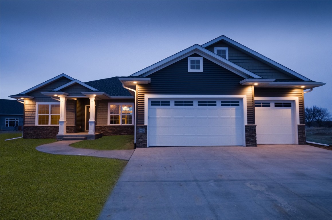 5527 Seminole Valley Trail NE Cedar Rapids IA 52411