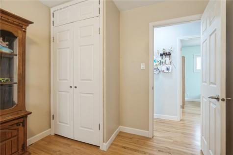 1104 Brockman Drive SE Cedar Rapids IA 52403