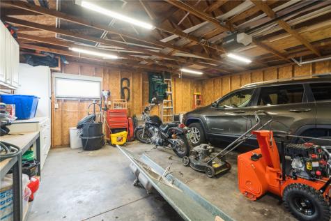 1104 Brockman Drive SE Cedar Rapids IA 52403