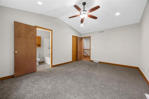 1625 Ranmar Drive Ely IA 52227